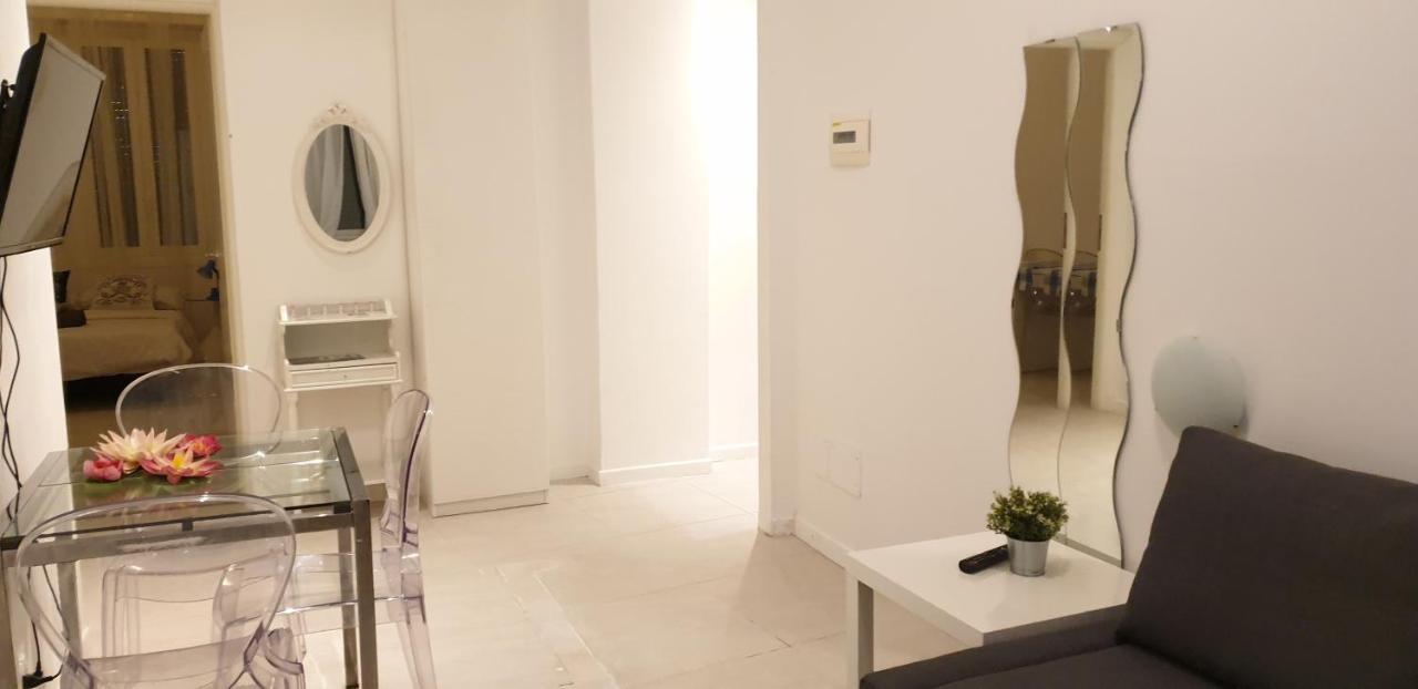 Smart Apartment Central Station Milão Exterior foto